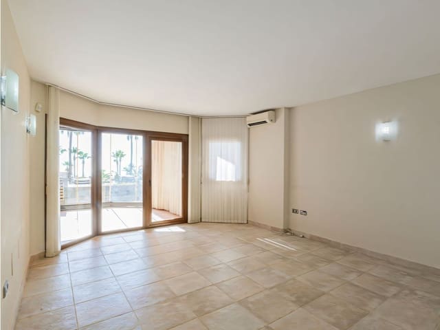 2 slaapkamer Appartement te koop in Benalmádena met zwembad garage - € 399.000 (Ref: 9445752)