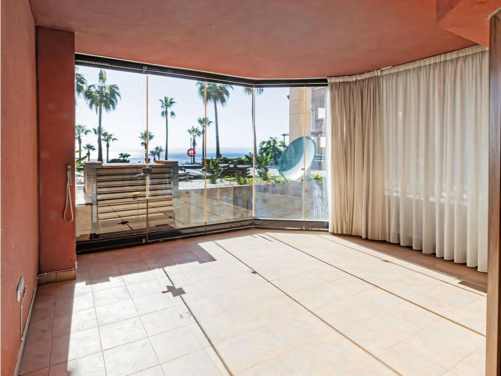 2 bedroom Apartment for sale in Benalmadena with pool garage - € 399,000 (Ref: 9445752)