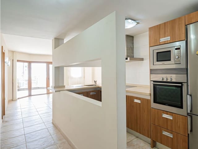 2 slaapkamer Appartement te koop in Benalmádena met zwembad garage - € 399.000 (Ref: 9445752)