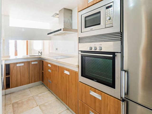 2 slaapkamer Appartement te koop in Benalmádena met zwembad garage - € 399.000 (Ref: 9445752)