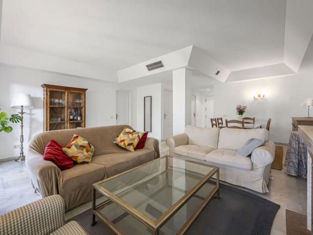 3 soveværelse Byhus til salg i New Golden Mile, Estepona med swimmingpool garage - € 520.000 (Ref: 9448538)