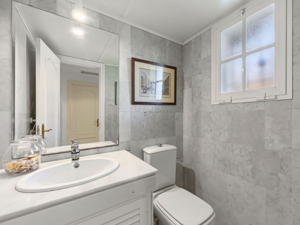 3 soveværelse Byhus til salg i New Golden Mile med swimmingpool garage - € 520.000 (Ref: 9448538)