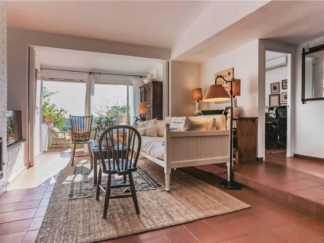 3 Zimmer Finca/Landgut zu verkaufen in El Padrón, Estepona mit Pool Garage - 1.045.000 € (Ref: 9448539)