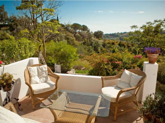 3 Zimmer Finca/Landgut zu verkaufen in El Padrón, Estepona mit Pool Garage - 1.045.000 € (Ref: 9448539)