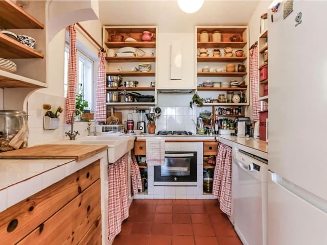 3 Zimmer Finca/Landgut zu verkaufen in El Padrón, Estepona mit Pool Garage - 1.045.000 € (Ref: 9448539)