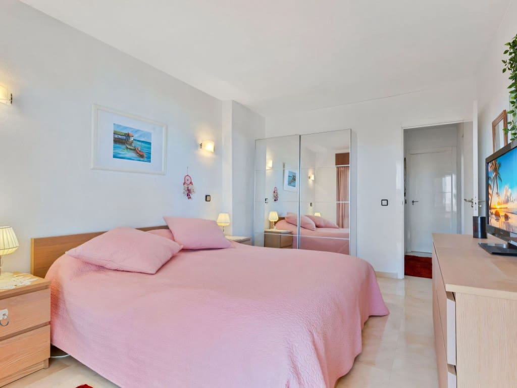 2 makuuhuone Huoneisto myytävänä paikassa Fuengirola mukana 
autotalli - 620 000 € (Ref: 9448540)