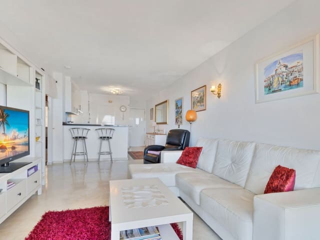 2 makuuhuone Huoneisto myytävänä paikassa Fuengirola mukana 
autotalli - 620 000 € (Ref: 9448540)