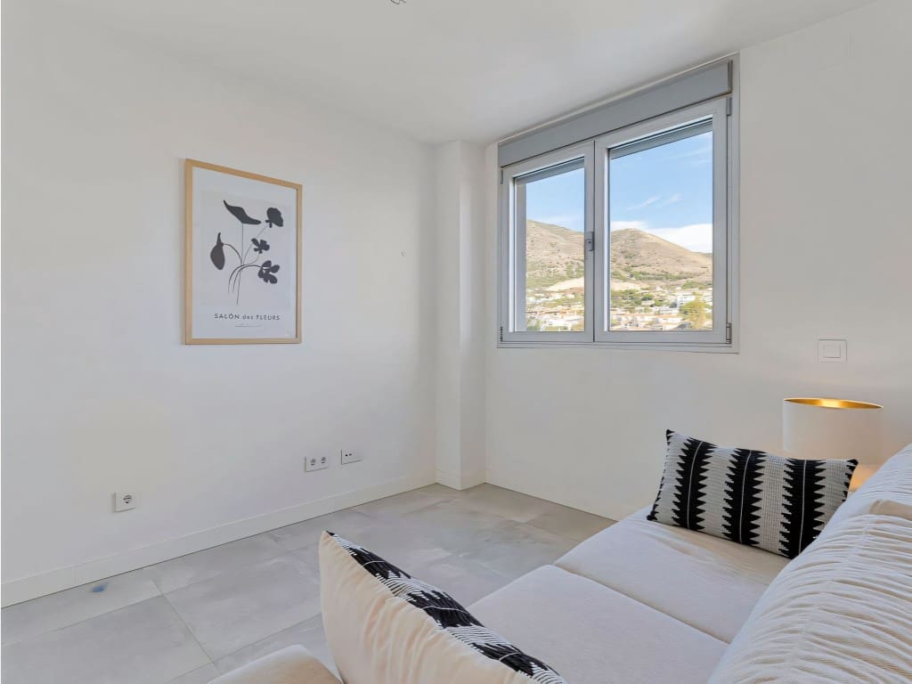 Ático de 2 habitaciones en Fuengirola en venta con piscina - 645.000 € (Ref: 9451764)