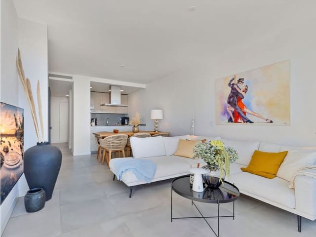 Ático de 2 habitaciones en Fuengirola en venta con piscina - 645.000 € (Ref: 9451764)