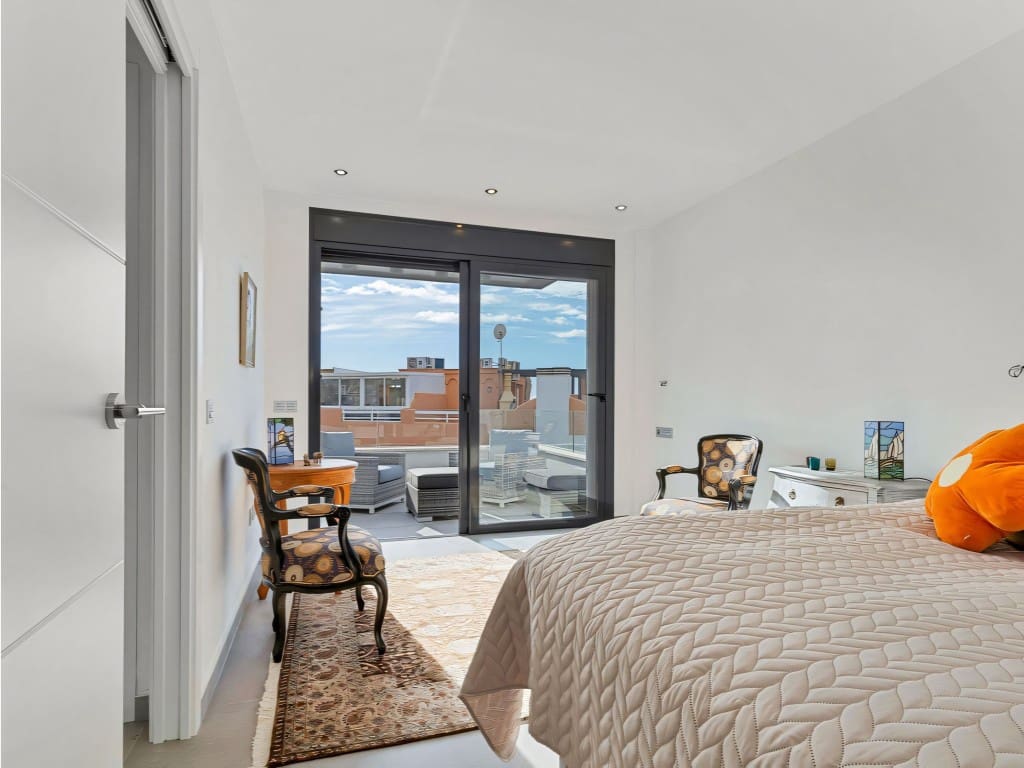 3 sovrum Hus till salu i Fuengirola med pool garage - 765 000 € (Ref: 9451765)