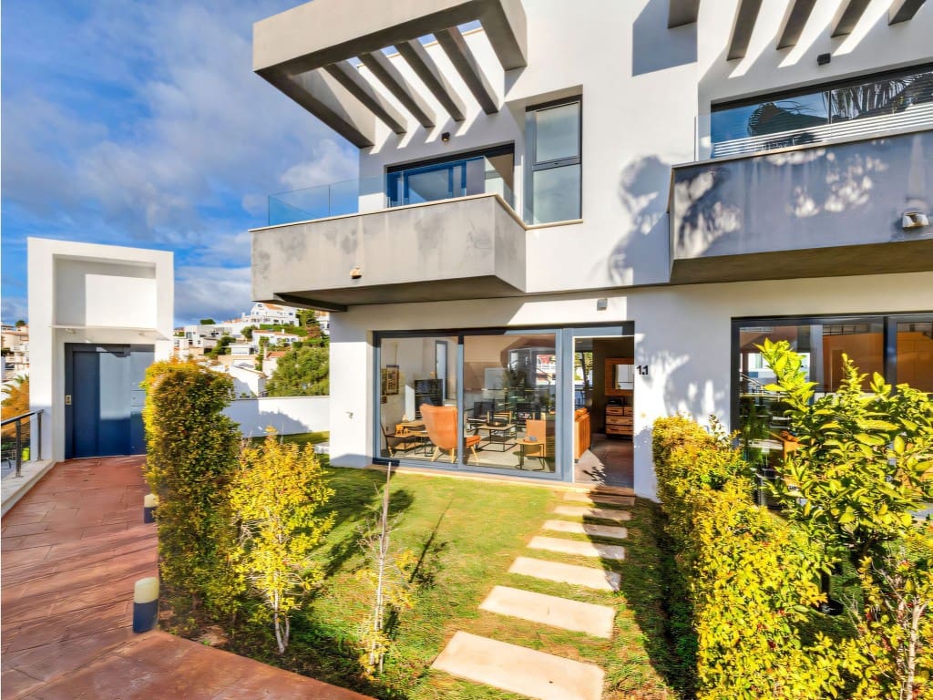 3 sovrum Hus till salu i Fuengirola med pool garage - 765 000 € (Ref: 9451765)