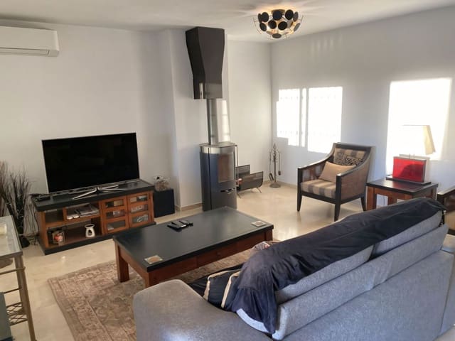 3 Zimmer Apartment zu verkaufen in Mijas Costa, Mijas mit Pool Garage - 465.000 € (Ref: 9451766)