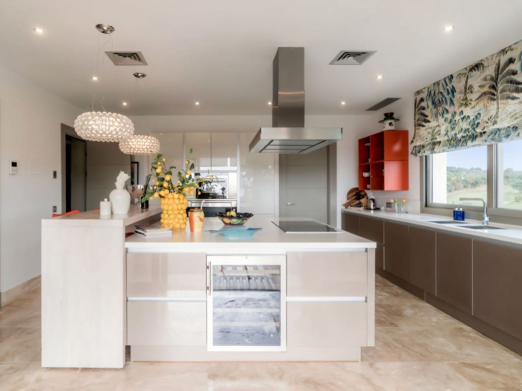 Willa na sprzedaż w Benahavis z basenem garażem - 5 995 000 € (Ref: 9453038)