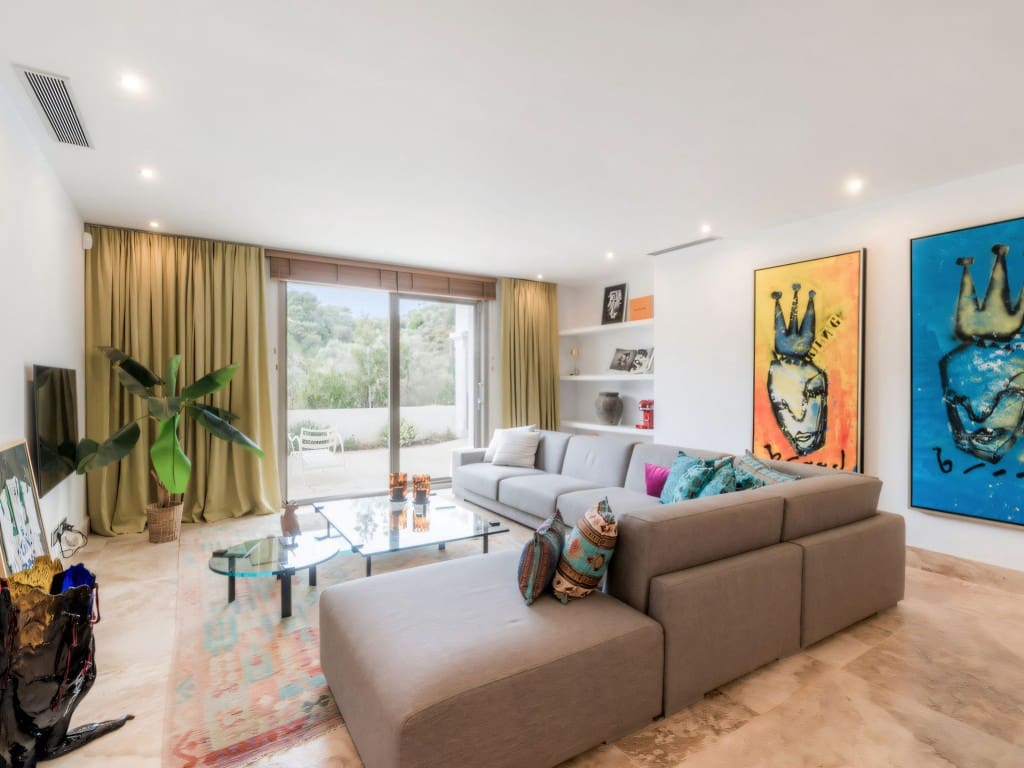 Willa na sprzedaż w Benahavis z basenem garażem - 5 995 000 € (Ref: 9453038)