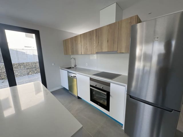 4 chambre Villa/Maison Semi-Mitoyenne à vendre à Riviera del Sol, Mijas avec piscine garage - 65 000 € (Ref: 9461034)