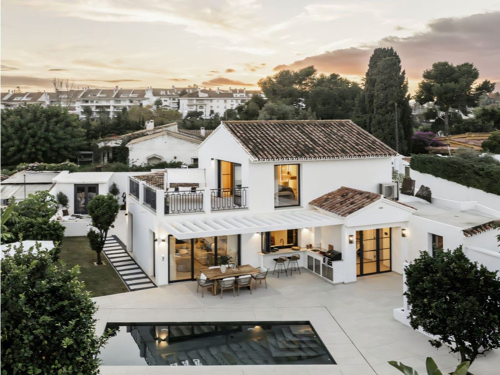 Chalet de 5 habitaciones en San Pedro de Alcantara en venta con piscina garaje - 2.500.000 € (Ref: 9465134)