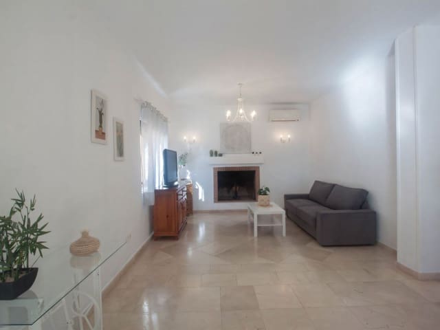 4 bedroom Finca/Country House for sale in New Golden Mile, Estepona with pool - € 795,000 (Ref: 9465135)