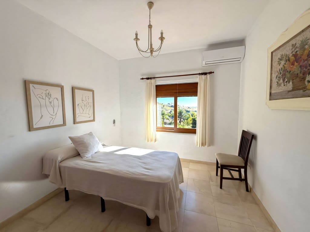 4 bedroom Finca/Country House for sale in New Golden Mile with pool - € 795,000 (Ref: 9465135)