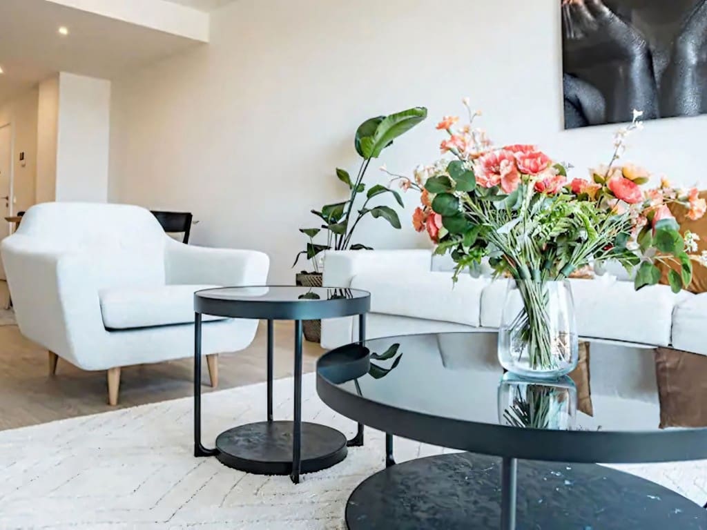 2 slaapkamer Appartement te koop in Nueva Andalucia met zwembad - € 399.000 (Ref: 9468079)