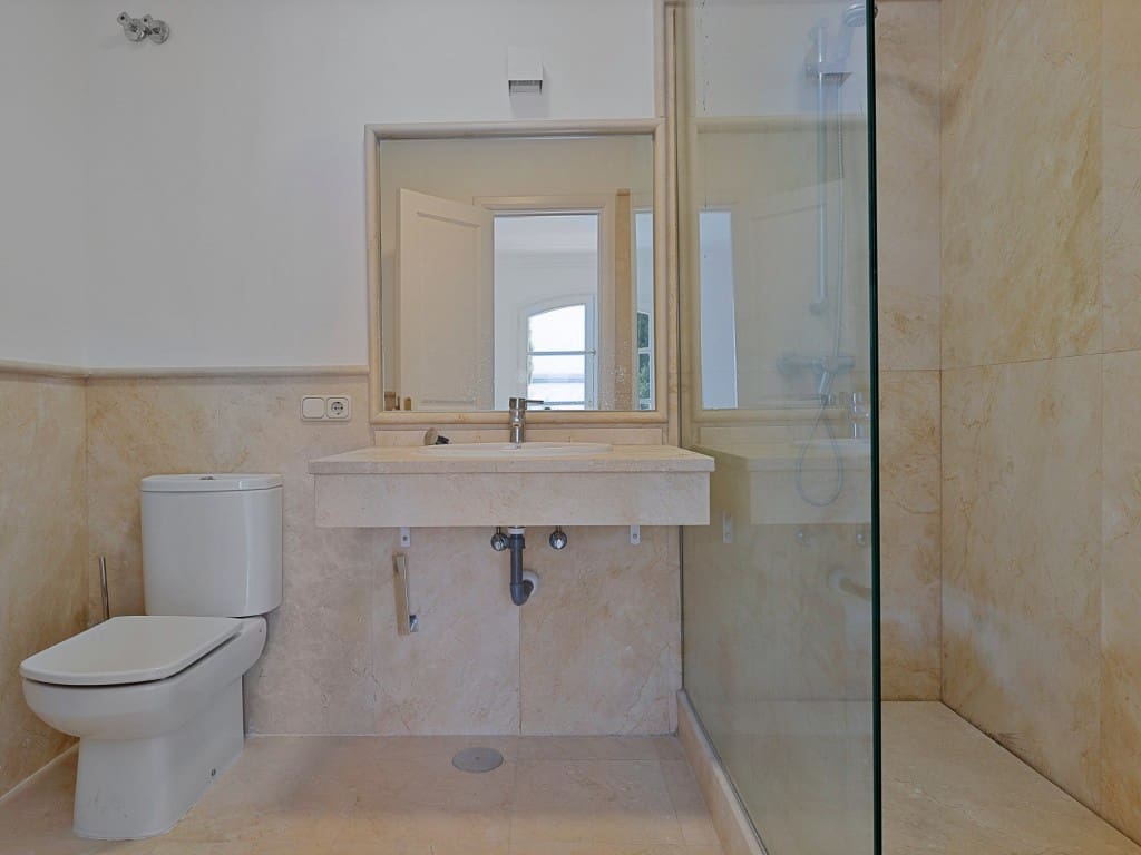 3 chambre Maison de Ville à vendre à La Heredia avec piscine - 550 000 € (Ref: 9470274)