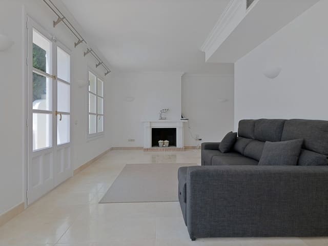 3 quarto Casa em Banda para venda em La Heredia, Benahavís com piscina - 550 000 € (Ref: 9470274)