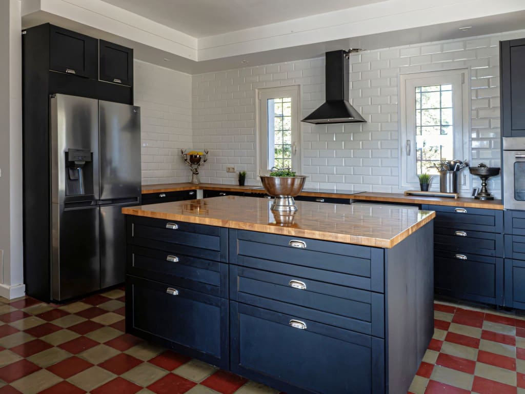 4 bedroom Villa for sale in Archidona with pool garage - € 519,000 (Ref: 9470276)