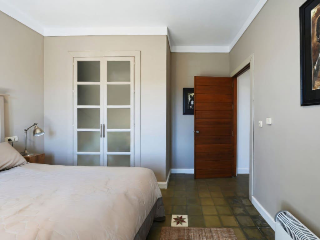 4 bedroom Villa for sale in Archidona with pool garage - € 519,000 (Ref: 9470276)