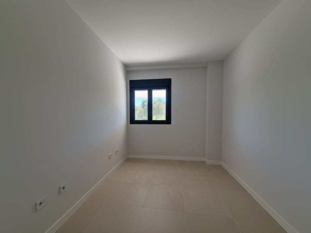 2 sypialnia Apartament na sprzedaż w New Golden Mile z basenem - 445 000 € (Ref: 9473747)