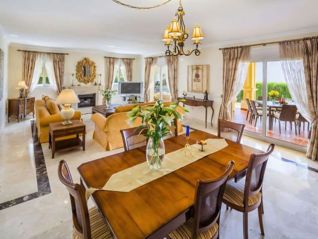 4 Zimmer Villa zu verkaufen in Elviria, Marbella mit Pool Garage - 2.440.000 € (Ref: 9474726)