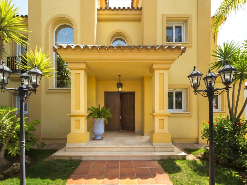 4 Zimmer Villa zu verkaufen in Elviria mit Pool Garage - 2.440.000 € (Ref: 9474726)