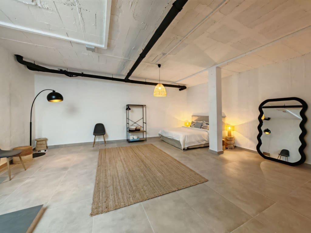 4 sypialnia Willa na sprzedaż w Estepona z basenem garażem - 1 300 000 € (Ref: 9475115)