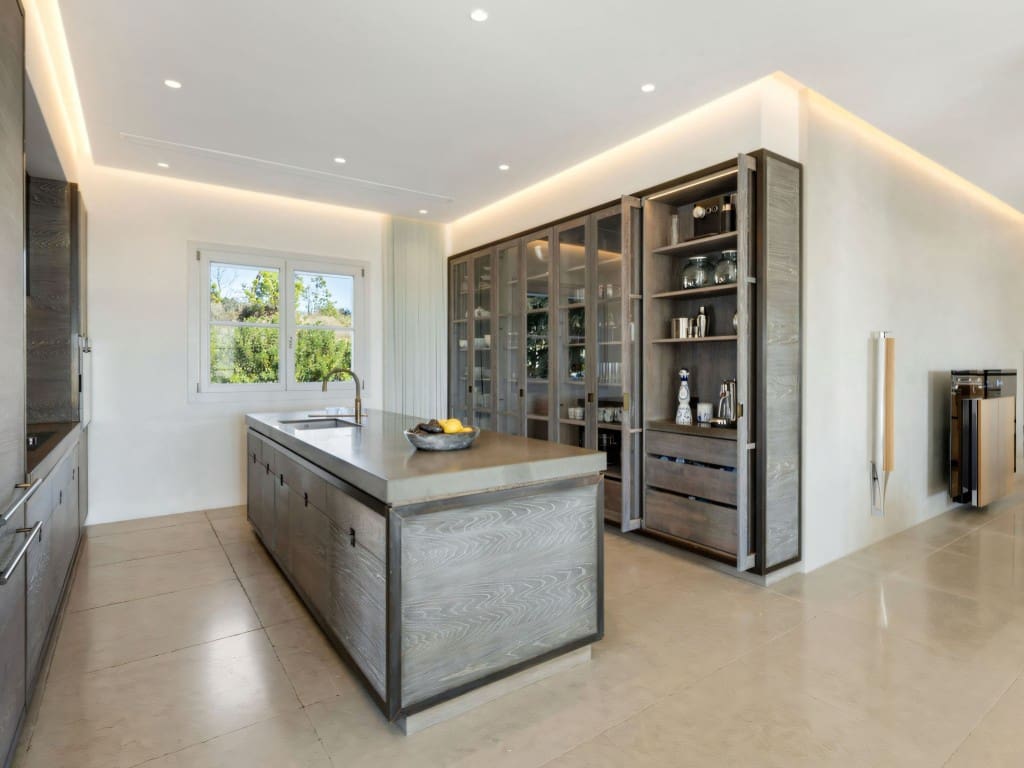 7 quarto Moradia para venda em Benahavis com piscina garagem - 10 700 000 € (Ref: 9475894)