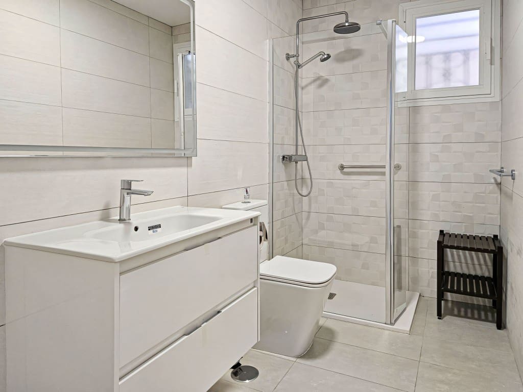 4 chambre Villa/Maison à vendre à Riviera del Sol avec piscine garage - 1 100 000 € (Ref: 9475896)