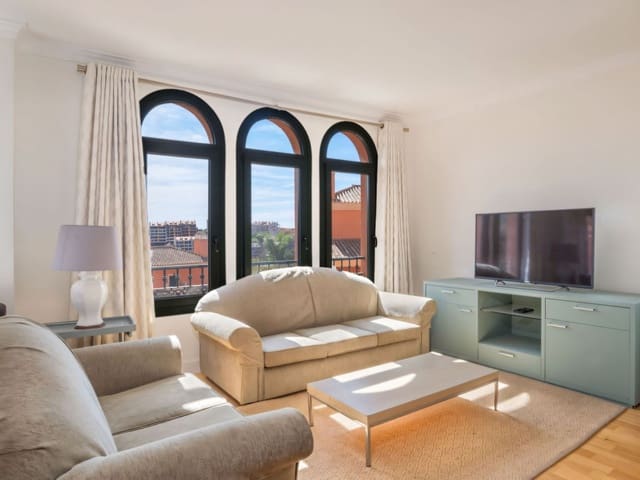 4 chambre Appartement à vendre à Elviria, Marbella avec piscine - 529 000 € (Ref: 9479071)