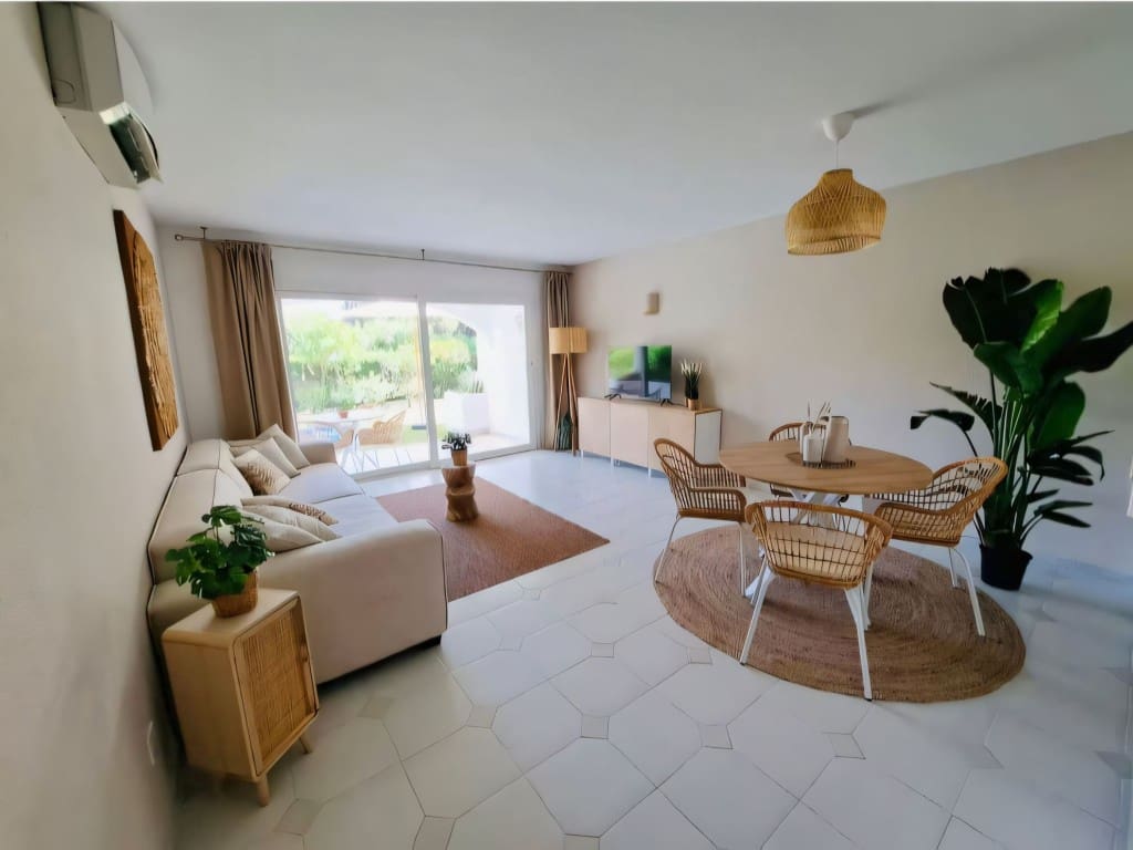 2 chambre Appartement à vendre à Mijas Costa avec piscine - 359 950 € (Ref: 9479072)