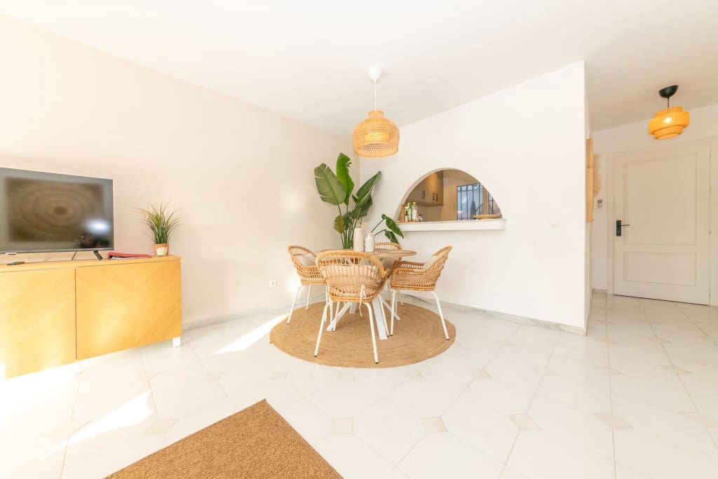 2 slaapkamer Appartement te koop in Mijas Costa met zwembad - € 349.950 (Ref: 9479072)