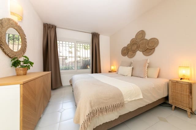 2 slaapkamer Appartement te koop in Mijas Costa, Mijas met zwembad - € 359.900 (Ref: 9479072)