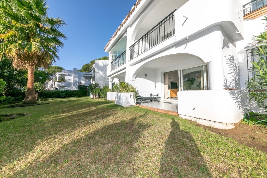 2 slaapkamer Appartement te koop in Mijas Costa met zwembad - € 349.950 (Ref: 9479072)