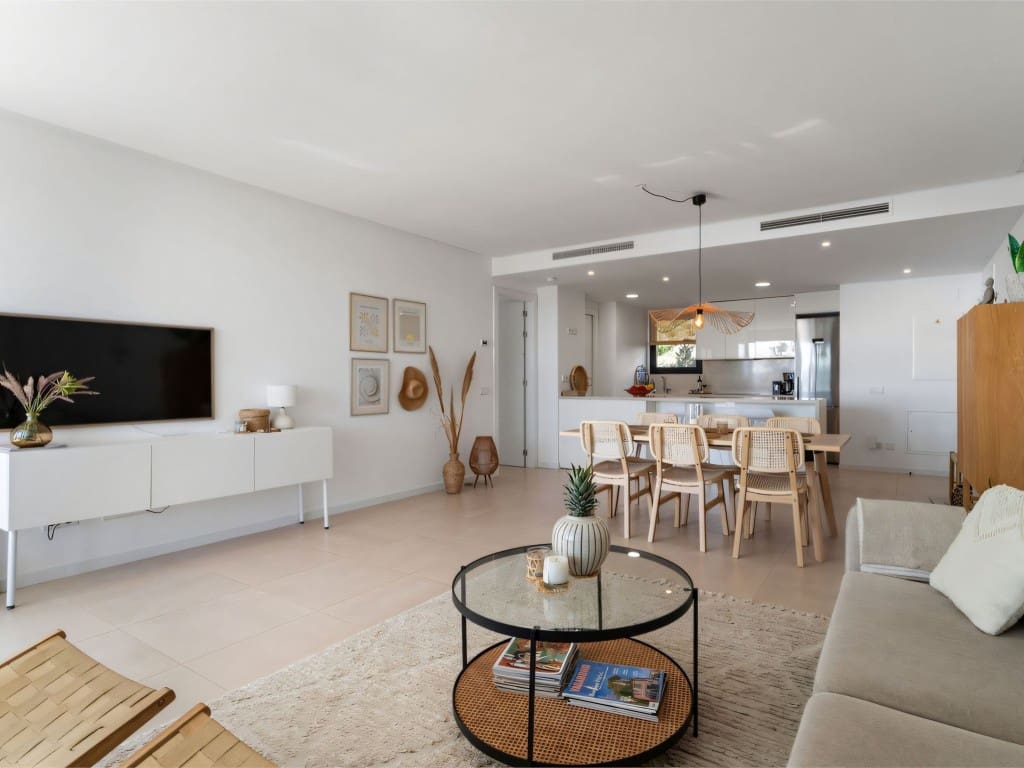 Apartamento de 3 habitaciones en Fuengirola en venta con piscina - 749.000 € (Ref: 9480916)