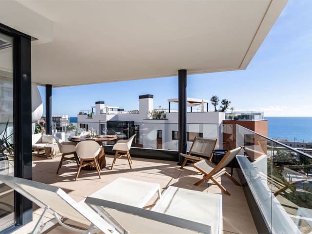 Apartamento de 3 habitaciones en Fuengirola en venta con piscina - 749.000 € (Ref: 9480916)