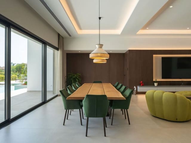 5 chambre Villa/Maison à vendre à Benalmadena Costa, Benalmádena avec piscine garage - 4 500 000 € (Ref: 9481761)