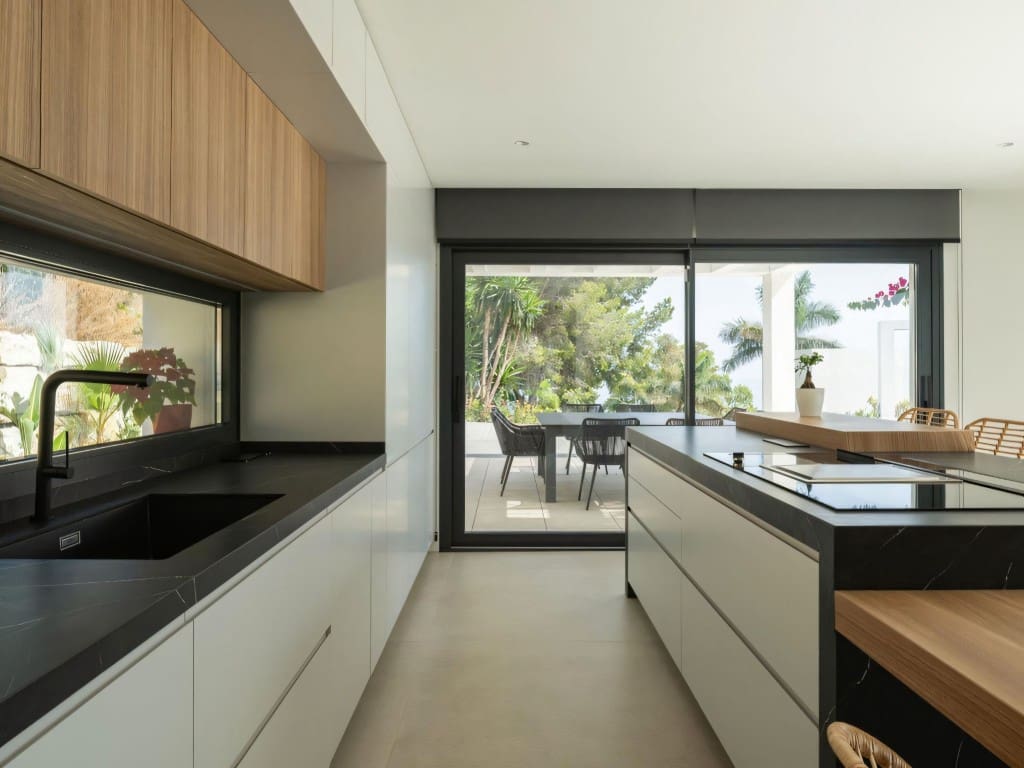 5 chambre Villa/Maison à vendre à Benalmadena Costa avec piscine garage - 4 500 000 € (Ref: 9481761)