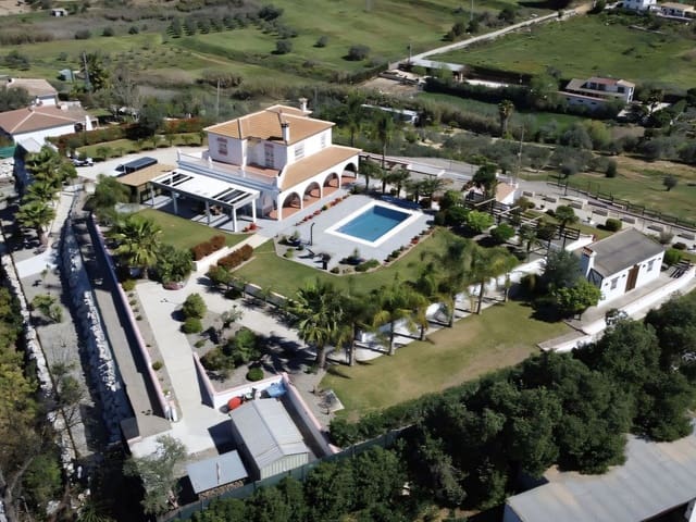 4 quarto Quinta/Casa Rural para venda em Alhaurín el Grande com piscina garagem - 849 000 € (Ref: 9483419)