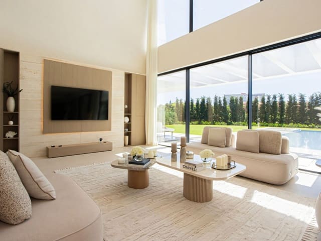 6 bedroom Villa for sale in Los Monteros, Marbella with pool garage - € 8,750,000 (Ref: 9485125)