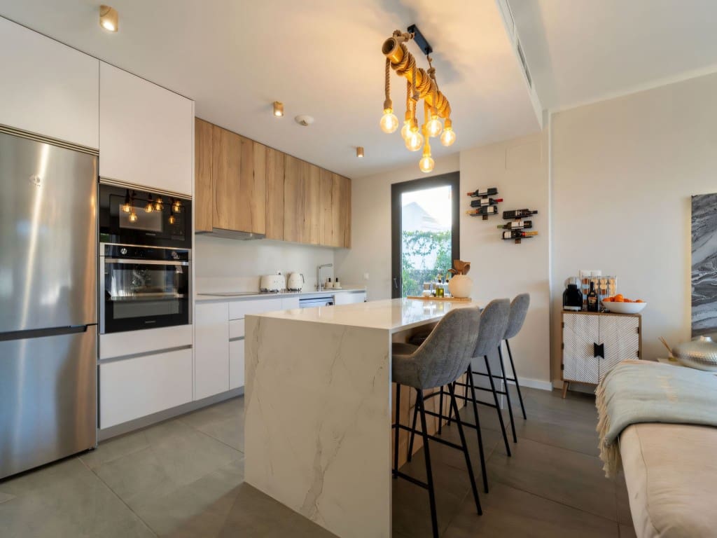 3 Zimmer Doppelhaus zu verkaufen in Riviera del Sol mit Pool Garage - 690.000 € (Ref: 9485126)