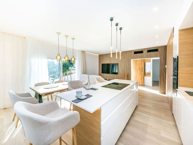 3 sovrum Villa till salu i Torreblanca, Fuengirola med pool garage - 830 000 € (Ref: 9486663)