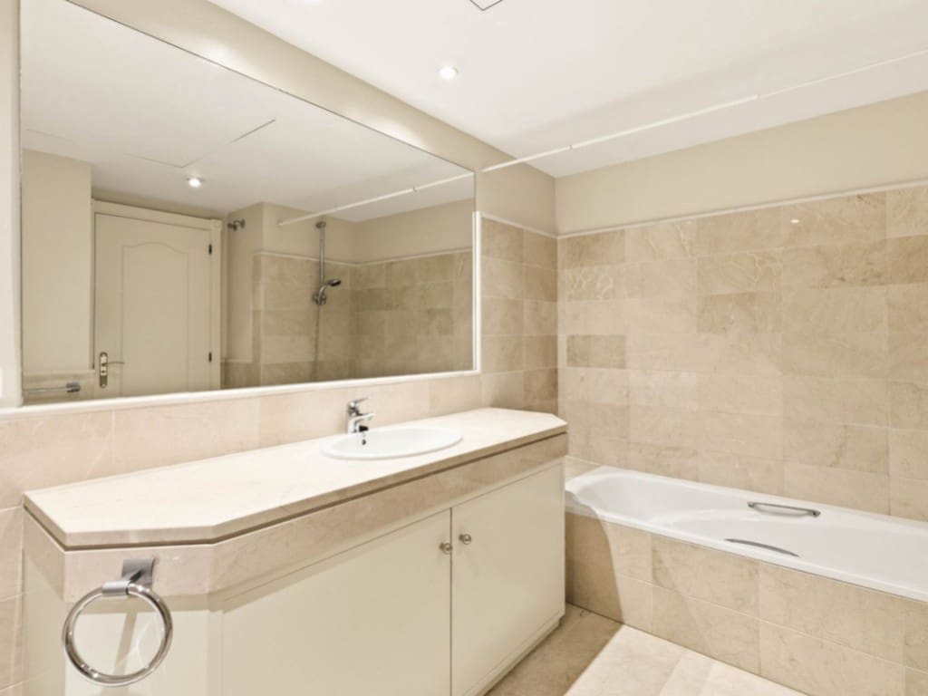 Ático de 4 habitaciones en Los Arqueros en venta con piscina - 825.000 € (Ref: 9486664)