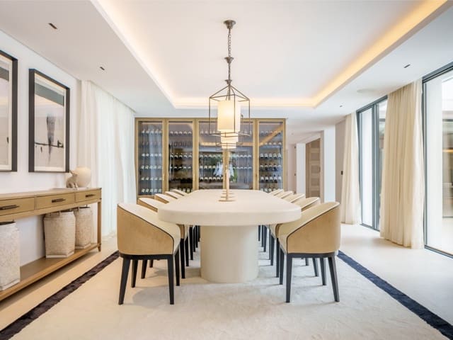 5 chambre Villa/Maison à vendre à Nueva Andalucia, Marbella avec piscine garage - 8 300 000 € (Ref: 9488161)