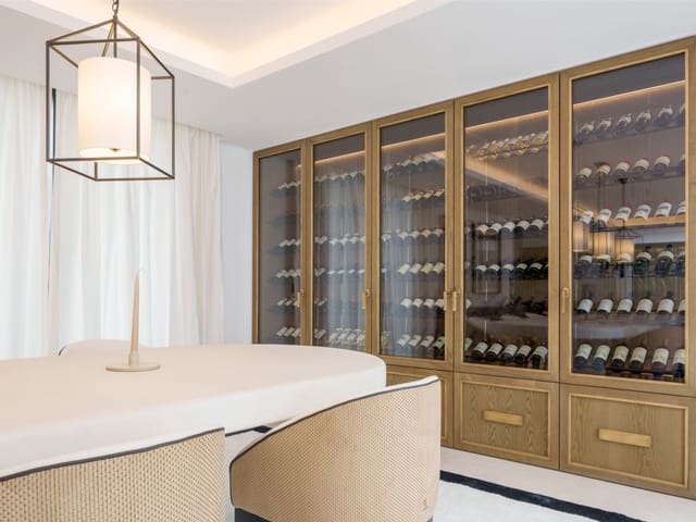 5 chambre Villa/Maison à vendre à Nueva Andalucia, Marbella avec piscine garage - 8 300 000 € (Ref: 9488161)