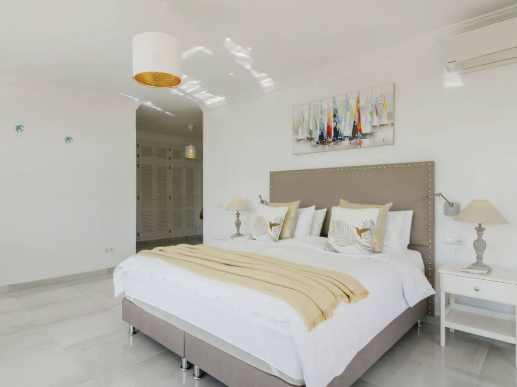 4 chambre Villa/Maison à vendre à Valtocado avec piscine garage - 1 175 000 € (Ref: 9488162)